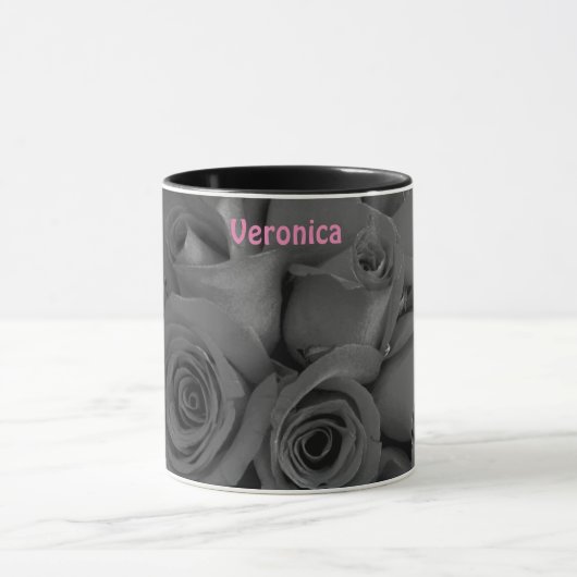 VERONICA ~赤いパーソナライズされたバラの芽の写真~ マグカップ (中央)