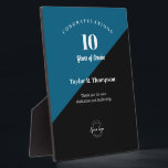 Vertical Employee years of service award blue フォトプラーク<br><div class="desc">Show your employees how much you value their dedication and loyalty with our Custom Employee Years of Service Recognition Logo Acrylic blue Award. This elegant trophy-style acrylic block serves as a timeless symbol of appreciation and allows you to personalize it with the employee's name, years of service, and a special...</div>