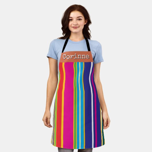 Vertical Retro Stripes Colorful Apron エプロン (着用した状態)