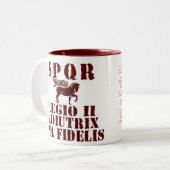 Vespasianの第2ローマ軍隊のペガソスのコーヒー・マグ ツートーンマグカップ (正面左)