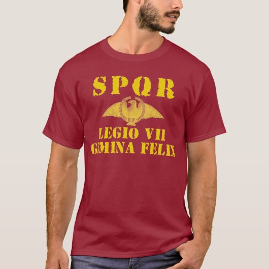 Vespasianの07人の第7幸運なジェミニローマ軍隊のTシャツ Tシャツ (正面)