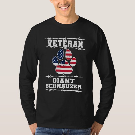 Veteran Giant Schnauzer Retired Dog  Retirement Pe Tシャツ (正面)