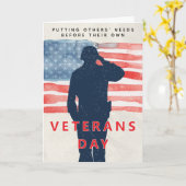 Veterans Day Patriotic Theme Salute and U.S. Flag カード (黄色い花)