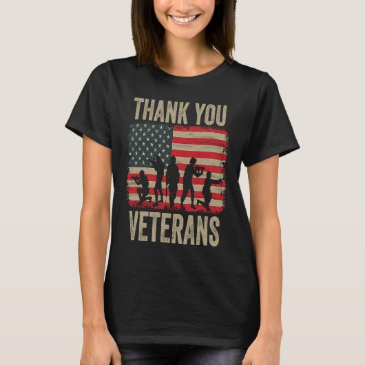 Veterans Day   Thank You Veterans  Proud Tシャツ (正面)
