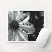 Vetroのデザインによって走られる生きている愛 マウスパッド (マウス)