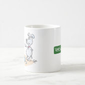 VetSurgeon.org "彼はそれを"マグしました コーヒーマグカップ (中央)