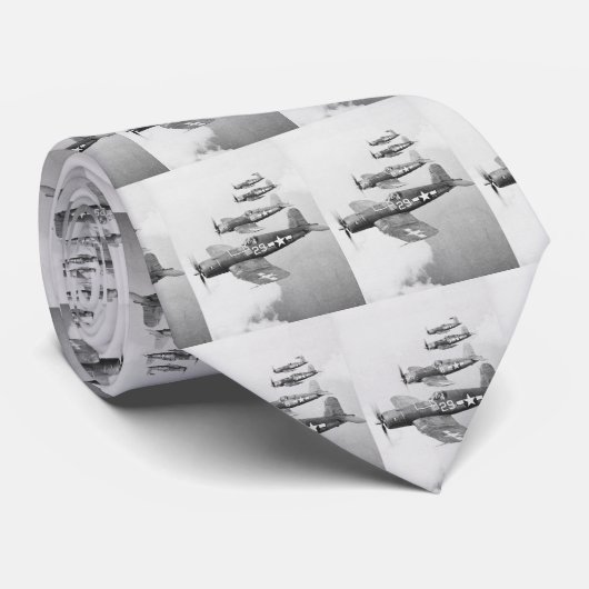 VF-17 F4U4の海賊 ネクタイ (ロール)