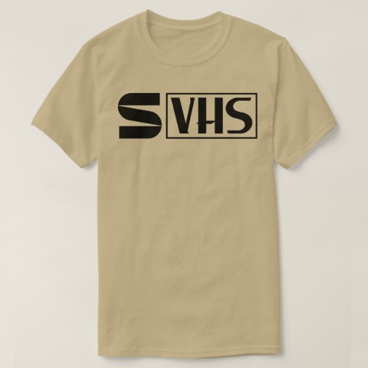 VHSメディすごいアフォーマットのロゴ Tシャツ (デザイン正面)