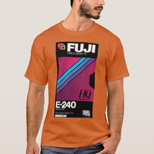 VHS 富士フイルム E240HQ Tシャツ (正面)