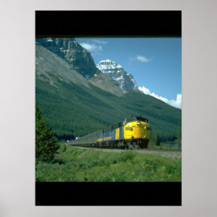 Via FP-7 #6302 leads Train #2_Trains ポスター