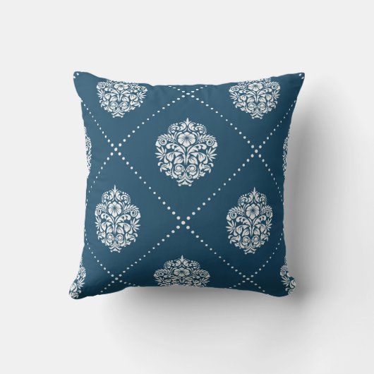 Vibrance in Bloom through pilow design  クッション (裏面)