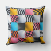 Vibrant 3D Checkerboard – Playful Retro Pop クッション (裏面)