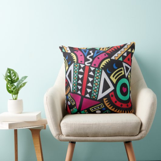 Vibrant Afro-Centric Geometric Pattern – Bold Trib クッション (椅子)