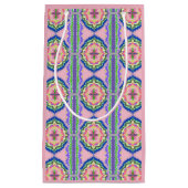 Vibrant Bloom Kaleidoscope: Pink & Emerald Mandala スモールペーパーバッグ (正面)
