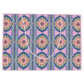 Vibrant Bloom Kaleidoscope: Pink & Emerald Mandala ラージペーパーバッグ (裏面)