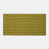 Vibrant Blue Star Pattern on Yellow Background デスクマット (正面)