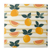Vibrant Citrus Fruit Pattern with Green Leaves (4) タイル (正面)