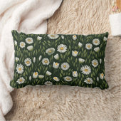 Vibrant Daisy Pattern with Lush Green Accents ランバークッション (ブランケット)