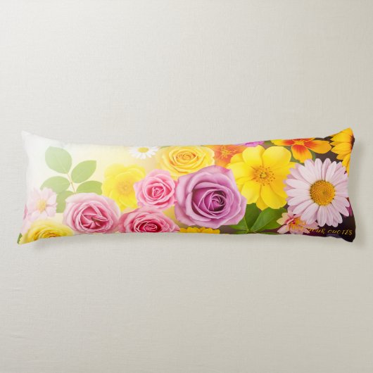 Vibrant Floral Gradient Art – Pink Yellow Purple ボディピロー (正面)