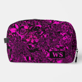 Vibrant Fuchsia Monogram Toiletry Bag ドップキット (正面)