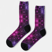 Vibrant Geometric Pattern Neon Purple Pink Cubes ソックス (左)
