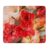 Vibrant Gladiolus flowers カッティングボード (正面)