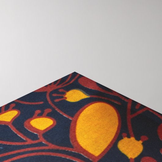 Vibrant Golden Floral Batik Pattern on Deep Navy B キャンバスプリント (コーナー (上部))