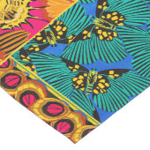 Vibrant Maximalist Pink & Teal Butterfly Art ロングテーブルランナー (コーナー)