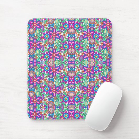 Vibrant mouse pad with a symmetrical floral  マウスパッド (マウス)