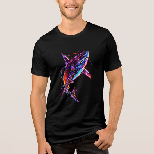 Vibrant Neon Shark Modern Digital Ocean トライブレンドＴシャツ (正面)
