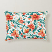 Vibrant Orange Floral Garden Pattern - Elegant Tea アクセントクッション (正面)