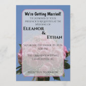 Vibrant Pink Rose Bouquet & Blue Sky Summer  招待状 (正面)