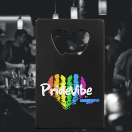 Vibrant PrideVibe: 虹色のハートが輝く クレジットカード栓抜き
