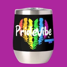 Vibrant PrideVibe: 虹色ハートスタイルでお飲み物を楽しもう