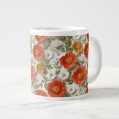 Vibrant Red and White Poppy Floral Specialty Mug ジャンボコーヒーマグカップ (正面右)