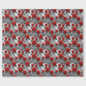 Vibrant Red Roses On A Metallic Silver Background  ラッピングペーパー (フラット)