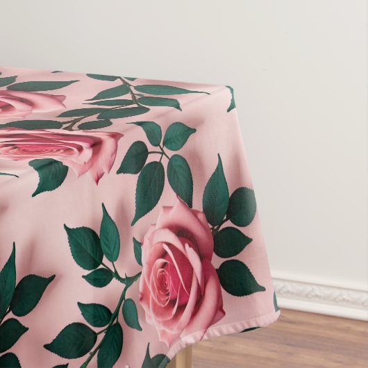 Vibrant Red Roses With Dark Green Leaves  テーブルクロス (インサイチュ)