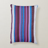 Vibrant Striped Pattern Background アクセントクッション (裏面(縦))