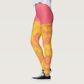 Vibrant Sunflower Tie-Dye Art レギンス (左)