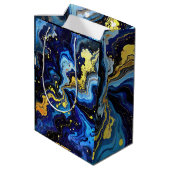 Vibrant Swirls of Blue and Gold 4 ミディアムペーパーバッグ (裏面アングル)