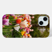 Vibrant Tulip Garden Nature Photography iPhone 15 Case-Mate iPhoneケース (裏面 (横))