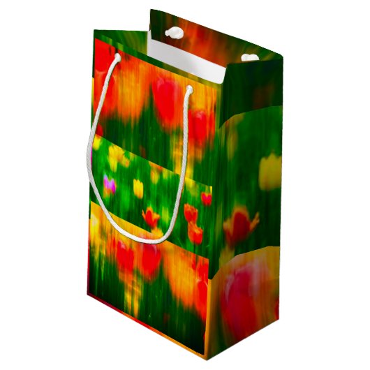 Vibrant Tulips Gift Bag スモールペーパーバッグ (裏面アングル)