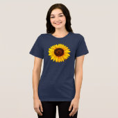 Vibrant Yellow Sunflower Bloom トライブレンドTシャツ (正面全面)