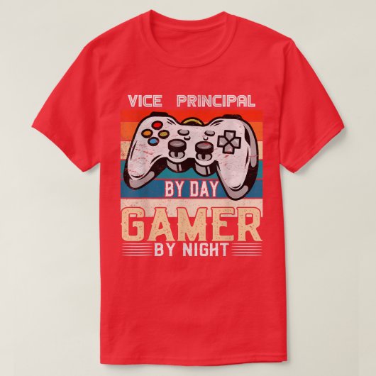 VicePrincipal by day gamer by night video gaming f Tシャツ (デザイン正面)