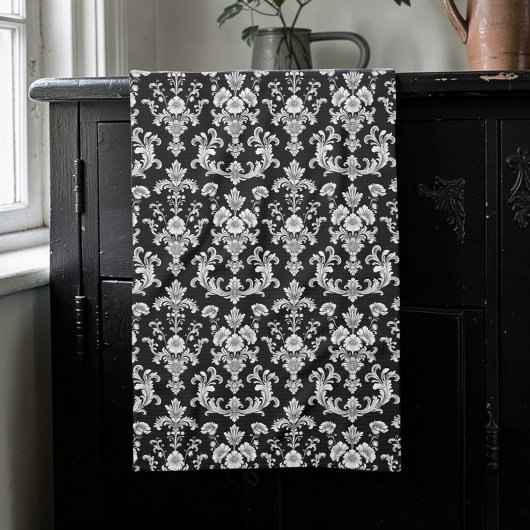 Victorian Black and White Damask Pattern キッチンタオル