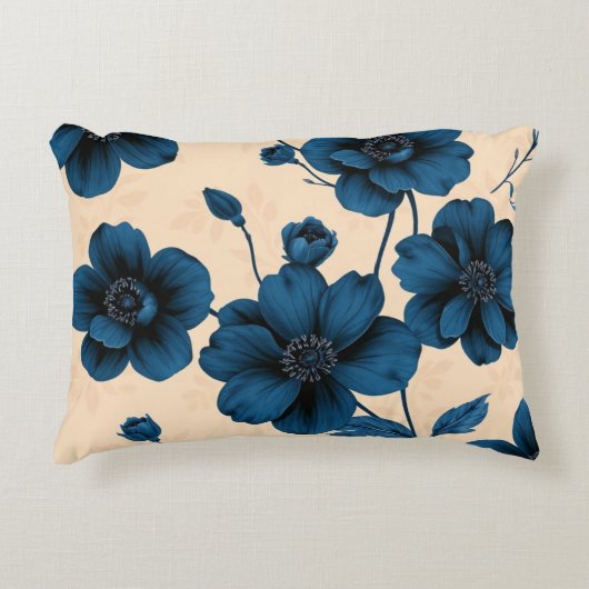 Victorian Blue Flowers on Beige Background Pillow アクセントクッション (正面)