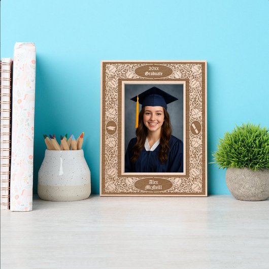 Victorian Era 1896 Art Nouveau Floral Graduation レーザー彫刻フレーム