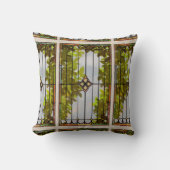 Victorian Garden Stained glass Window Curtain クッション (正面)