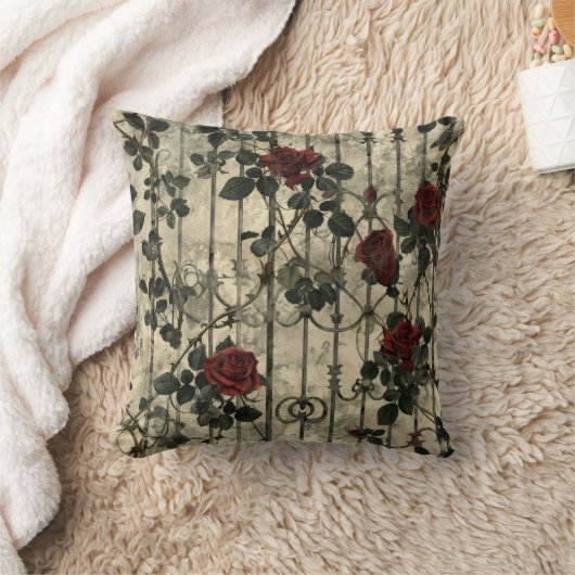 Victorian Gothic Garden Roses Pattern クッション (ブランケット)