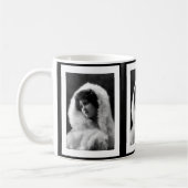 victorian woman cameo pose コーヒーマグカップ (左)